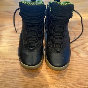 Jordan 10 “venom green”